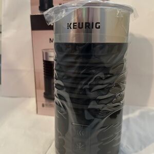 Keurig Hot / Cold Milk Frother New